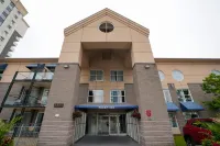 Hôtel Lindbergh Hotel in zona Université Laval