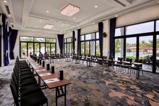 4. 파라다이스 스위..