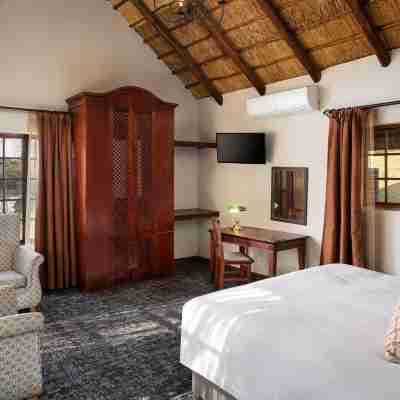 Premier Hotel Roodevalley Rooms