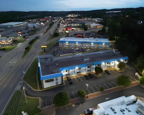 Astoria Hotel West Hotels in Danville