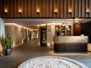 Kings' Valley Medical & Spa Hotel