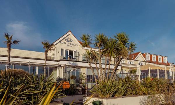 Roslin Beach Hotel