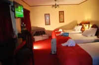 Hotel Casona Colon Inn - parking