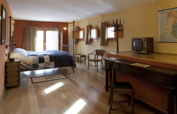 瑞爾拉維傑奇姆尼Spa賓館