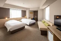 Jr Clement Inn Takamatsu Hotel dekat Momotaro Shrine