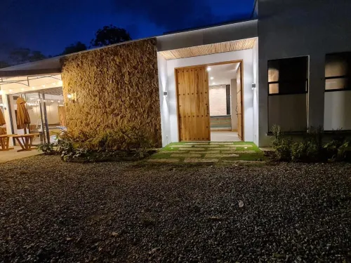 Casa Hotel Bremen Hotels in Circasia