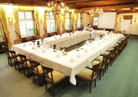 Heidehotel Waldhütte Hotels in Warendorf