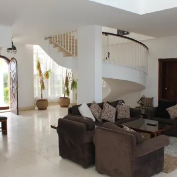 Carlton Luxury Villa