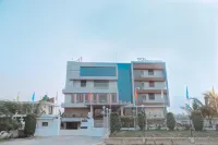 Hotel Vaishnavi Heights Hotels in Manjurahi