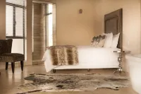 Moditlo River Lodge Hotels in Kampersrus AH