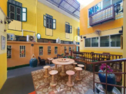 สามเสนสามเพลซ โรงแรมใกล้พิพิธบางลำพู