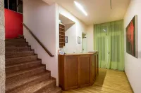Aktaion Hotel