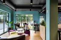 Yugo Explore - Melbourn Point Hotels in Blarney