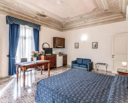 โรงแรม - เรสซิเดนซ์ลาเรซิเดนซา โรงแรมในเมสซีนา