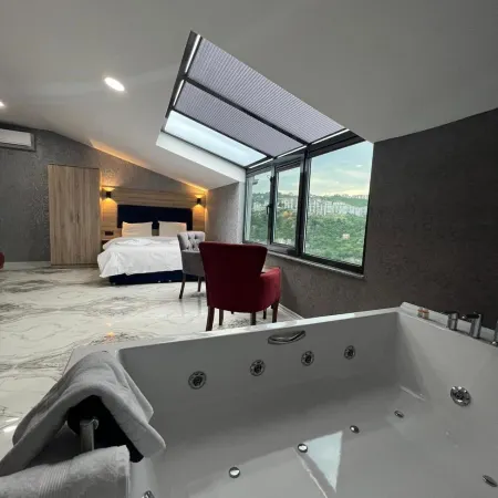 Melissa Suite
