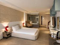 City Park Hotel Residences - 발코니