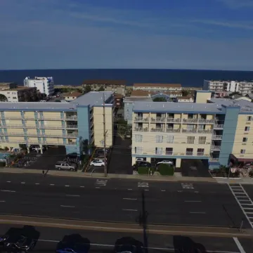 Coastal Palms Inn and Suites