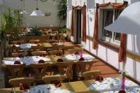 Spessarter Hof Hotels in Heimbuchenthal
