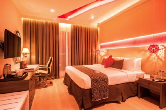 Carnelian Muscat - Airport Hotel