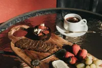 The Lawson Riverside Suites Hotels in Wagga Wagga
