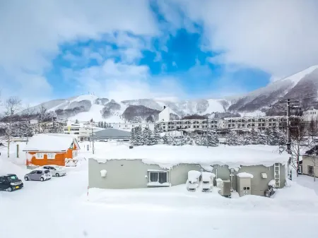 Rusutsu Lodges Pension Lilla Huset