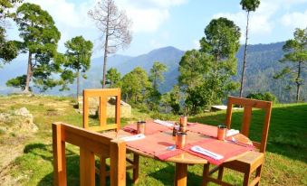 Thikalna Himalayan Retreat