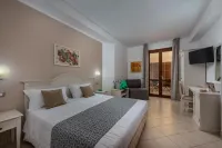 Helios Hotel - 3-Star