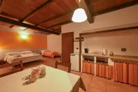 Agriturismo di Sordiglio Hotels in Canossa