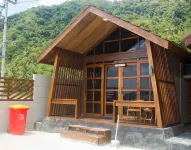 Teras Pahawang Hotels in 
