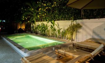 The White Bay Lombok