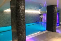 Les Chalets d'Adelphine - Pools