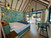 Heaven Beach Resort & Art Hôtels à : Ko Phayam