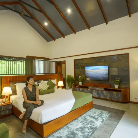 Crystal Kuruva Nature Resort & Spa