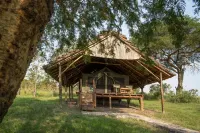 Bwana Tembo Safari Camp - parking