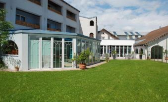 Sporthotel Podersdorf