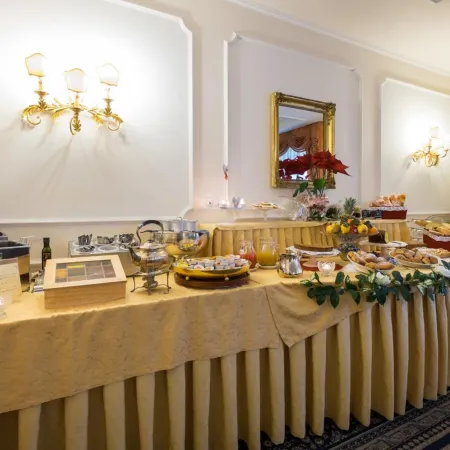 Hotel Royal
