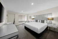 The Carrington Hotel - Parvekkeita