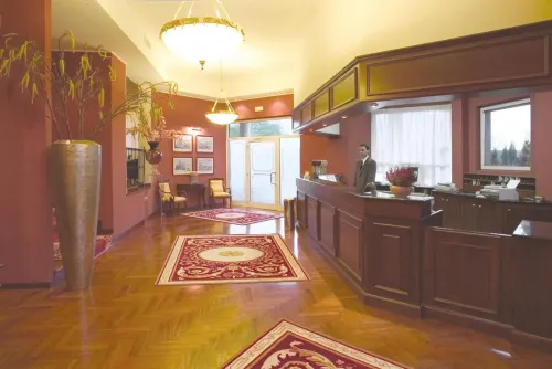 Hotel Maxim Избранное Photos