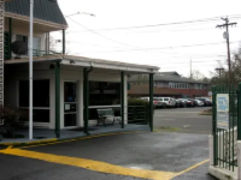 Knights Inn Salem, or