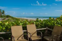 Tuckaway Shores Resort - Sea View