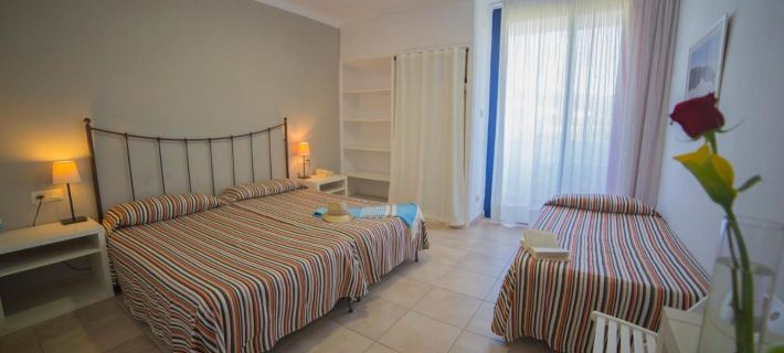 Casa Del Mar Hotel & Apartaments Hotel di Roses