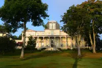 Athenaeum Hotel Hôtels à : 