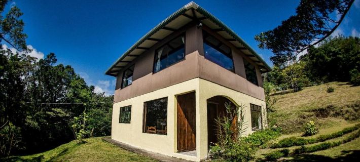 Cabinas Capulin & Farm Hotels in Monteverde