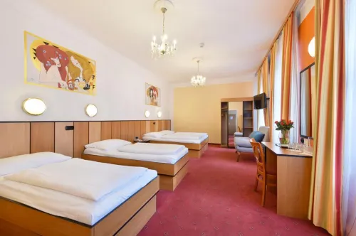 Garten- Und Kunsthotel Gabriel City