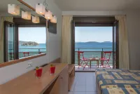 Flisvos Hotel Hotels near Tolo Beach