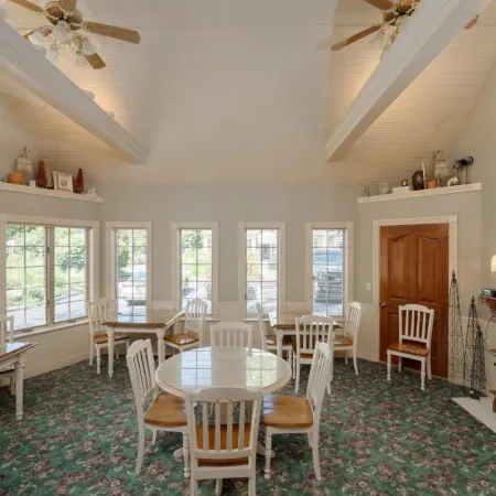 Yelton Manor Bed and Breakfast