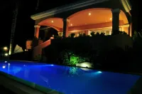 The Marbella Heights Boutique Hotel - วิวทะเล