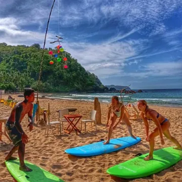 Surf and Skate Duli El Nido by Kiteclub Palawan