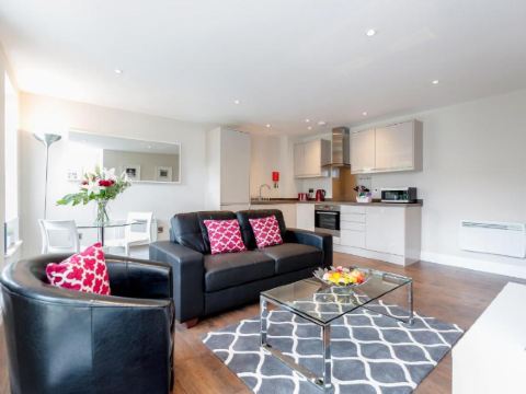Roomspace Serviced Apartments - Trinity House