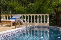Blue Marlin Beach Hotel - Beach